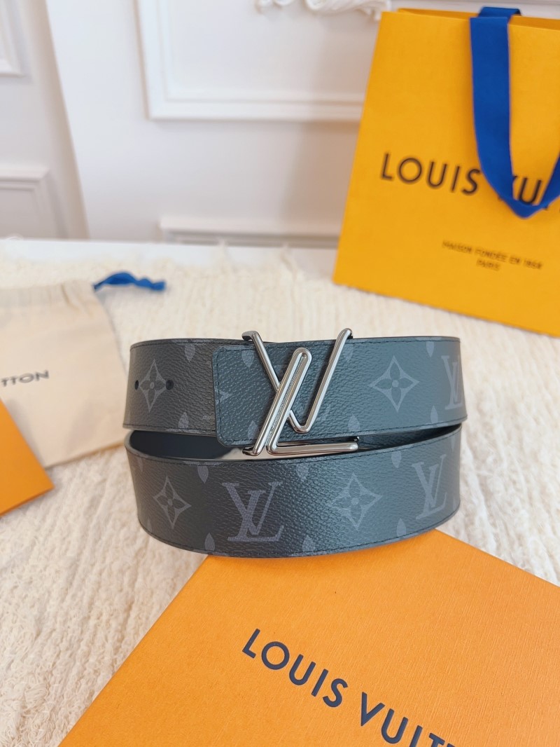 l0vis Vvtt0n belts
